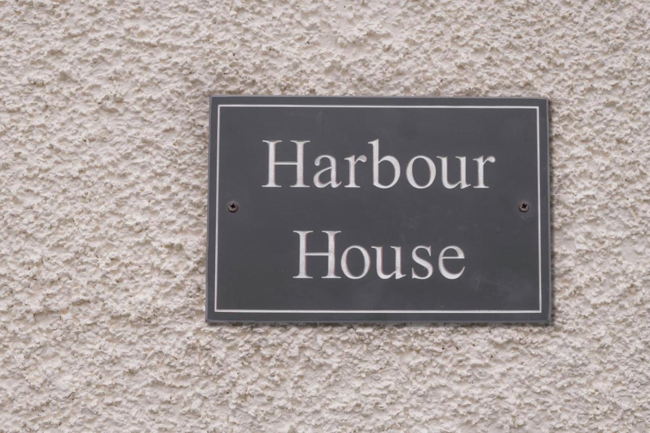Harbour House Hotel บานฟ์ ภายนอก รูปภาพ